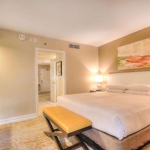 One-Bedroom Suite Two Queen Beds